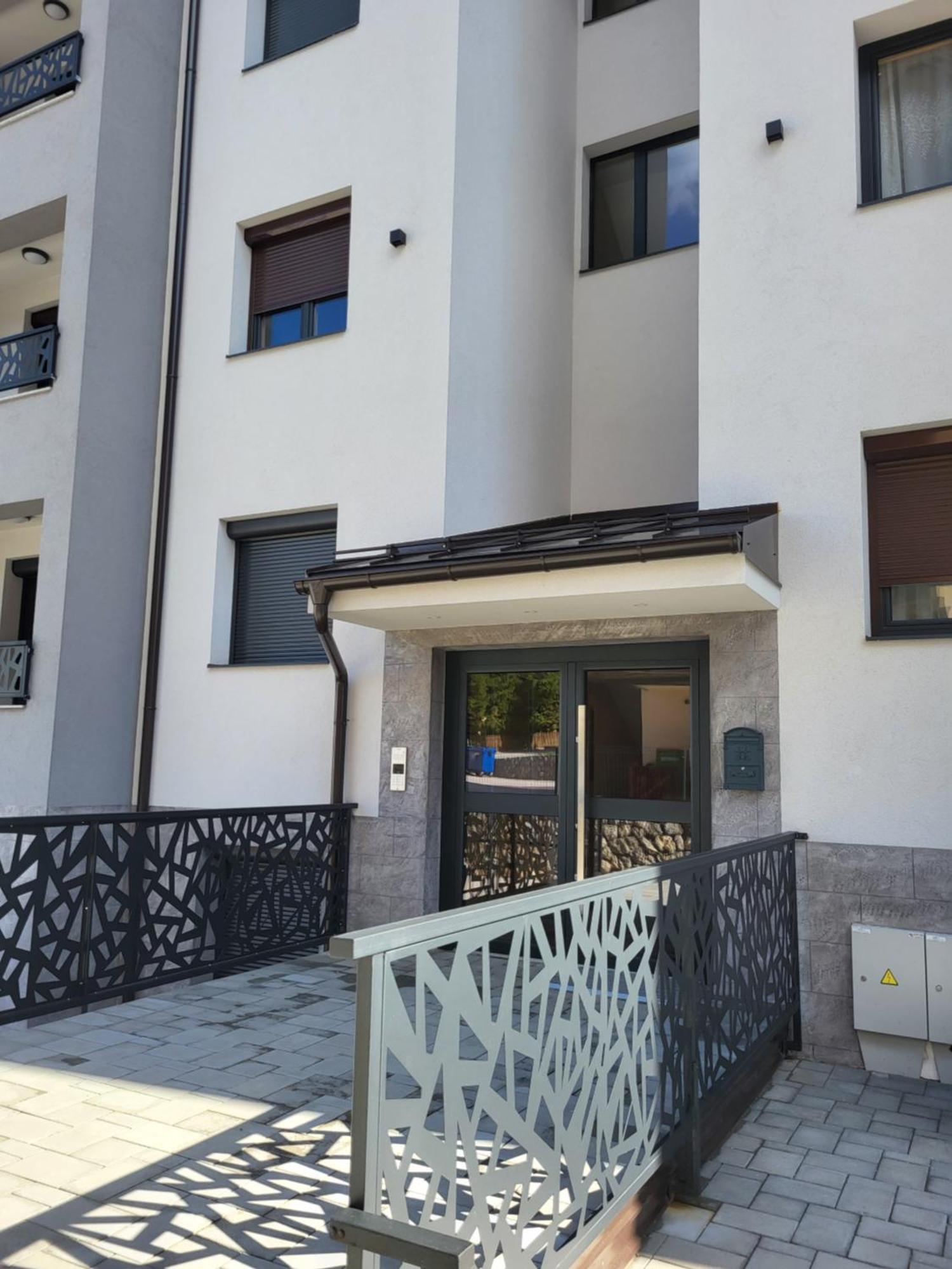 Apartman Predah ซลาตีบอร์ ภายนอก รูปภาพ